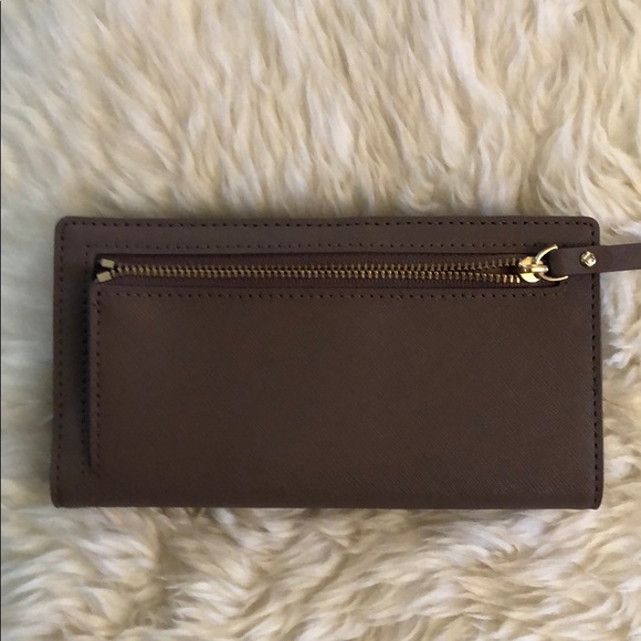 Kate Spade Wallet - Picture 2 of 4